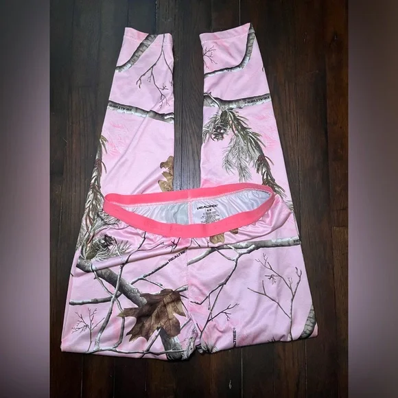 Realtree pink camo leggings - Picture 2 of 5
